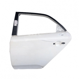 در عقب چپ سراتو سایپا