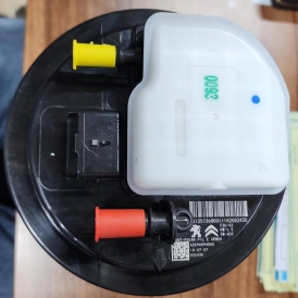 پمپ بنزین اصلی پژو 2008 continental  پمپ بنزین اصلی پژو 2008 continental